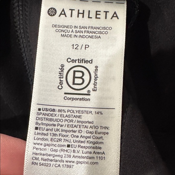 NWOT Athleta Endless High Rise Black Pull On Straight Ankle Pant Size 12 PETITE - Picture 11 of 12